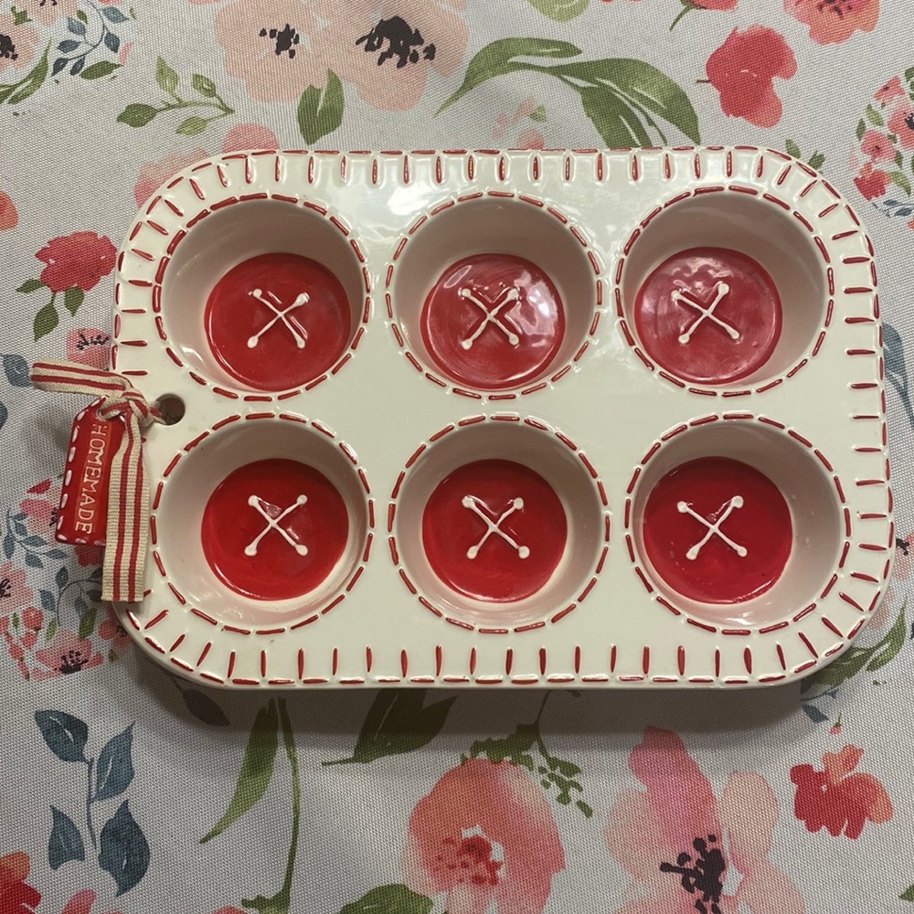 Mud Pie Homemade Muffin Pan Red